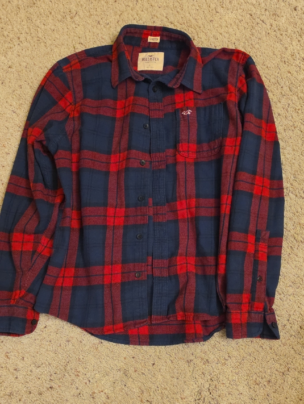 Hollister Red and Navy Plaid Long-Sleeve Button-Down Shirt